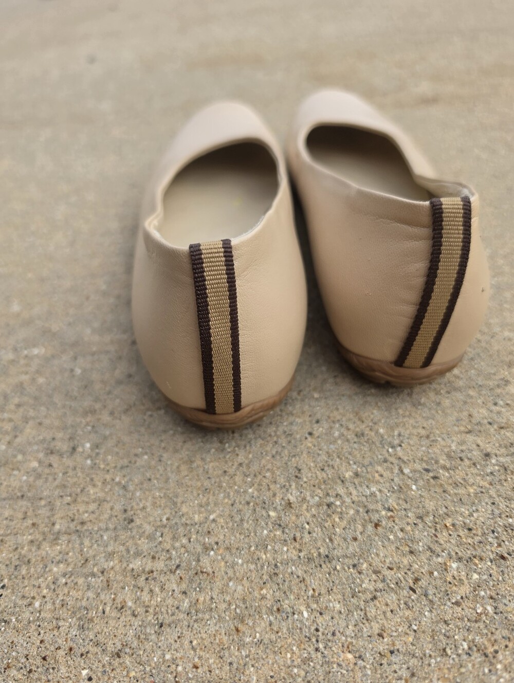 Naturalizer Balance Nude Leather Ballet Flats Women's Size 8M Beige Comfort Shoe - Picture 3 of 6
